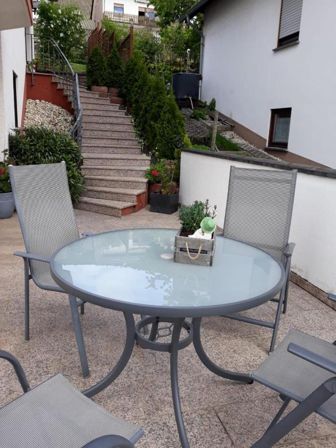 Ferienwohnung Saarblick Ockfen Bagian luar foto