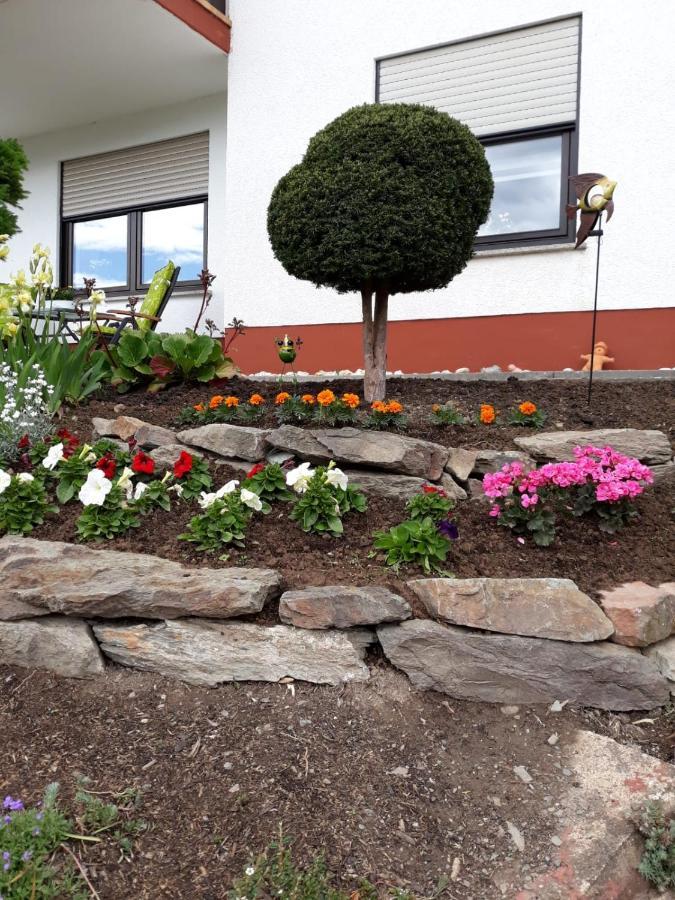 Ferienwohnung Saarblick Ockfen Bagian luar foto